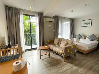 The Deck Condo Studios Patong w/ pool fitness – Foto’s 2
