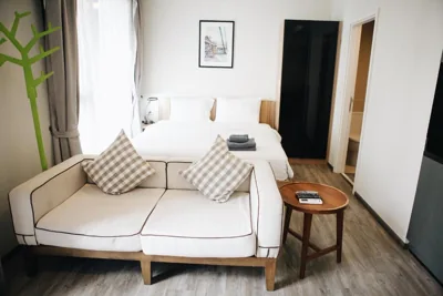 The Deck Condo Studios Patong w/ pool fitness – Foto’s 10