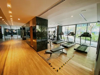 The Deck Condo Studios Patong w/ pool fitness – Foto’s 13